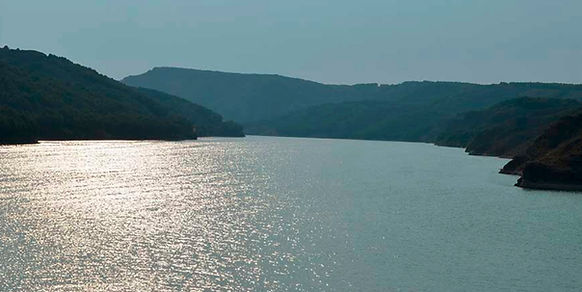 EMBALSE DEL VAL.jpg
